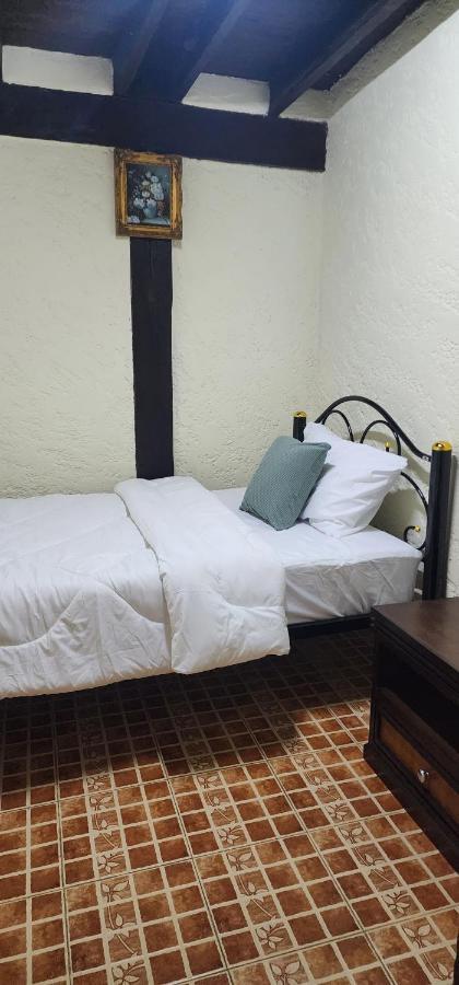 Cozy Nest Cnx Hostel Chiang Mai Exterior foto