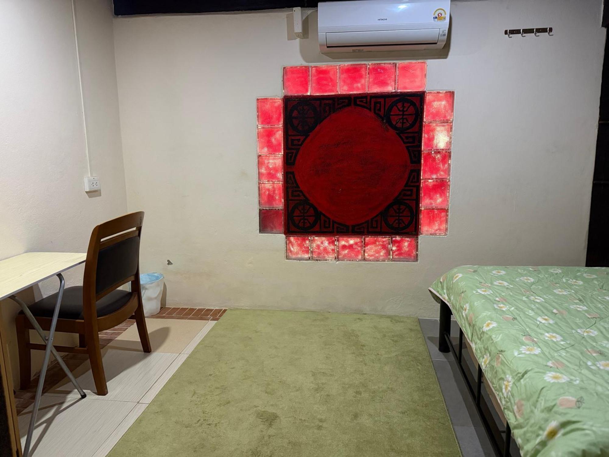 Cozy Nest Cnx Hostel Chiang Mai Exterior foto